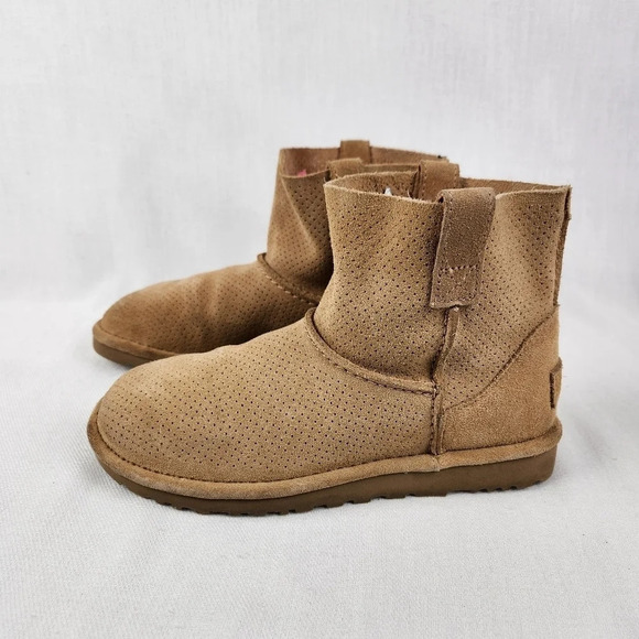 Ugg Leather Tan Ankle Booties - Picture 2 of 13